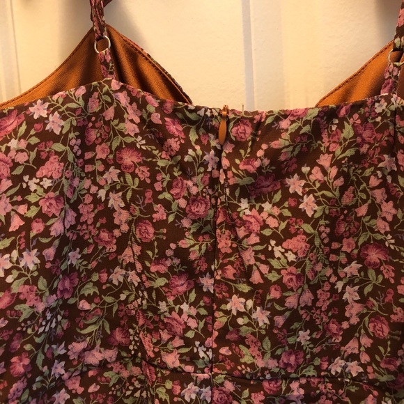 Brown Floral Midi Dress - Picture 6 of 8